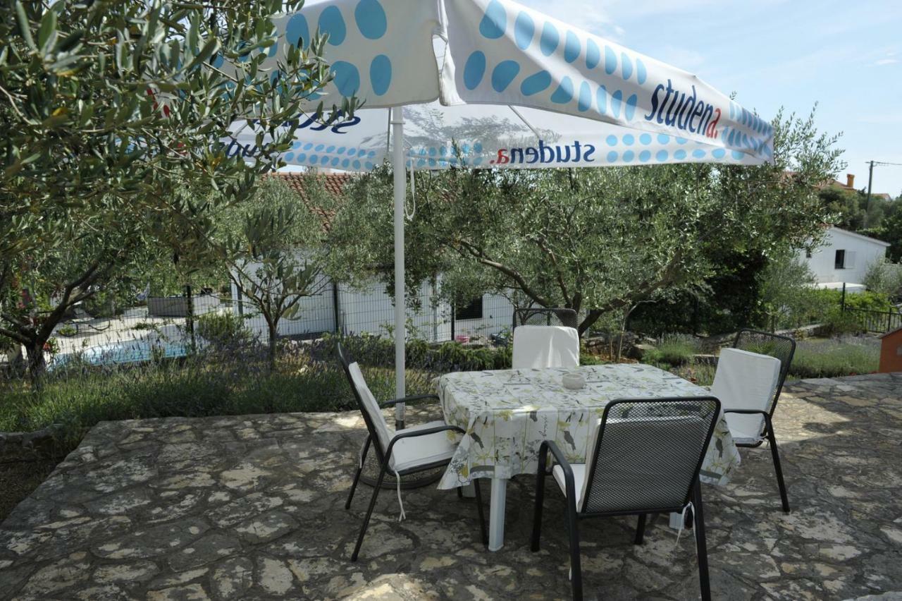 Apartman Branka Kornic Exterior photo