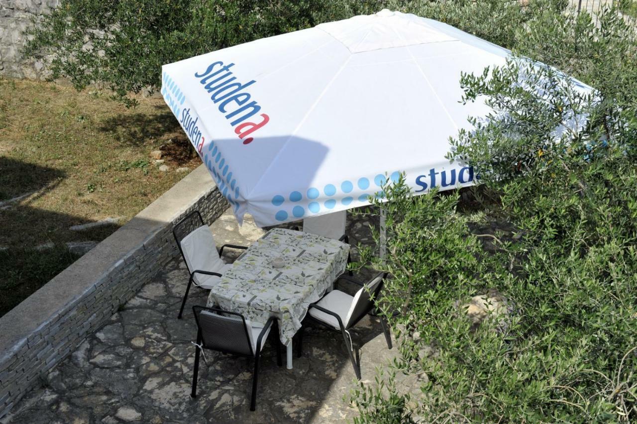 Apartman Branka Kornic Exterior photo